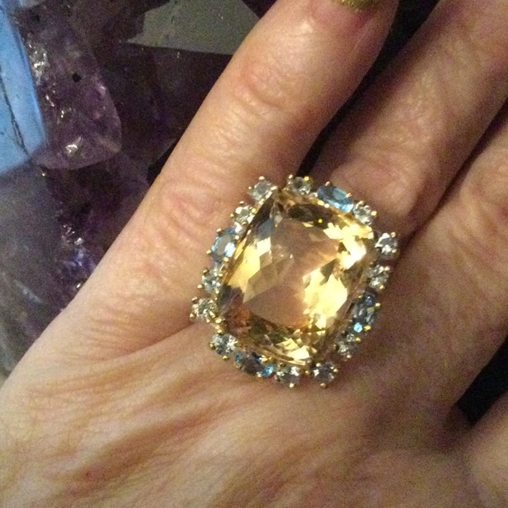 Exquisite 30 CTW of Genuine Citrine & Topaz Ring - Picture 14 of 17